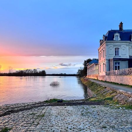 Les 3 Lieux Hotel Les Ponts-de-Cé Екстериор снимка