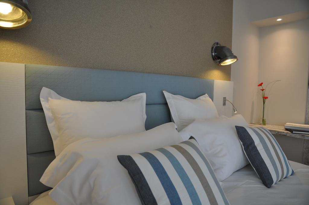 Les 3 Lieux Hotel Les Ponts-de-Cé Екстериор снимка